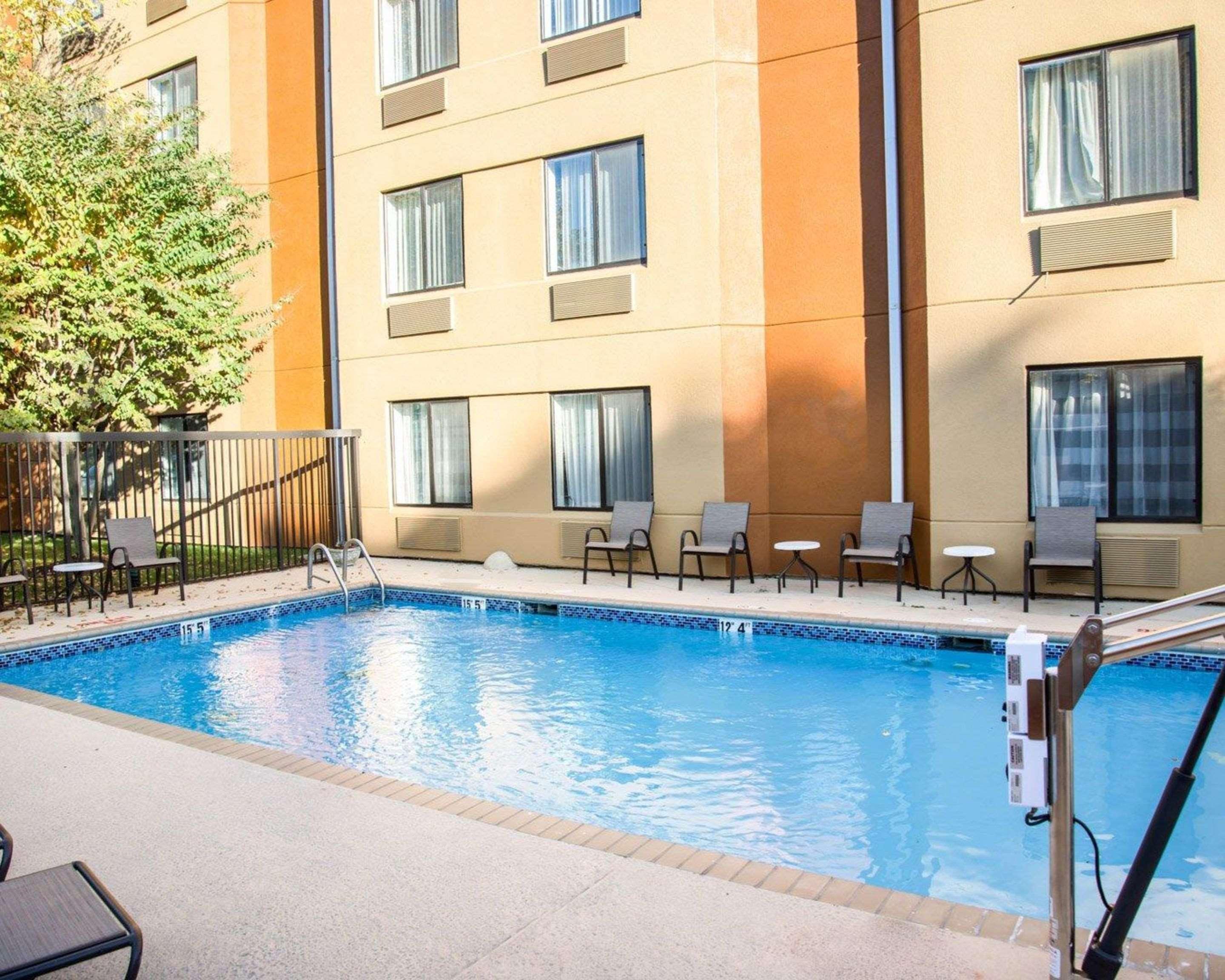 Sleep Inn University Place Charlotte Esterno foto